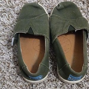 Used Toms
